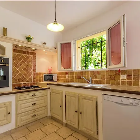 Detached Near The Truffle Capital Of Casa vacanze