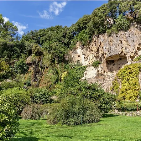 Casa vacanze Detached Near The Truffle Capital Of